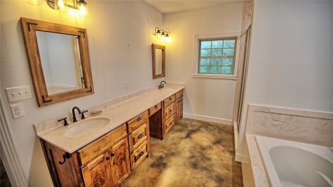 2930 N Greenbrier Road Nocona TX 76255