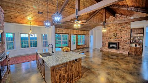 2930 N Greenbrier Road Nocona TX 76255