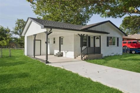 300 E Hazelwood Street Princeton TX 75407