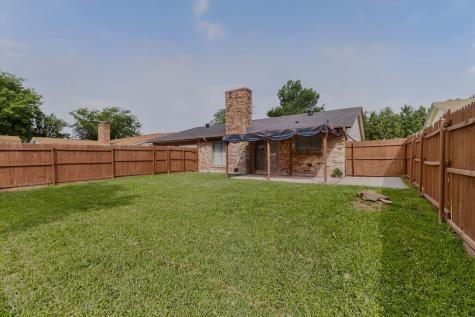 949 Meadowdale Circle Garland TX 75043