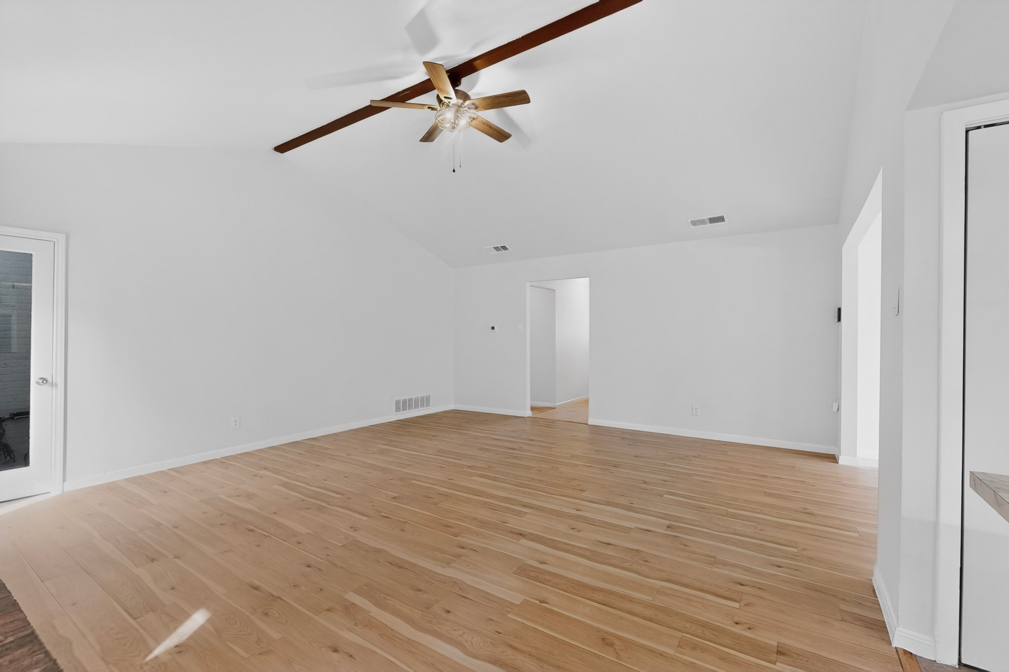 949 Meadowdale Circle Garland TX 75043