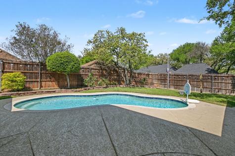 2428 Stonegate Drive N Bedford TX 76021