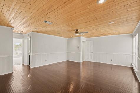 2428 Stonegate Drive N Bedford TX 76021