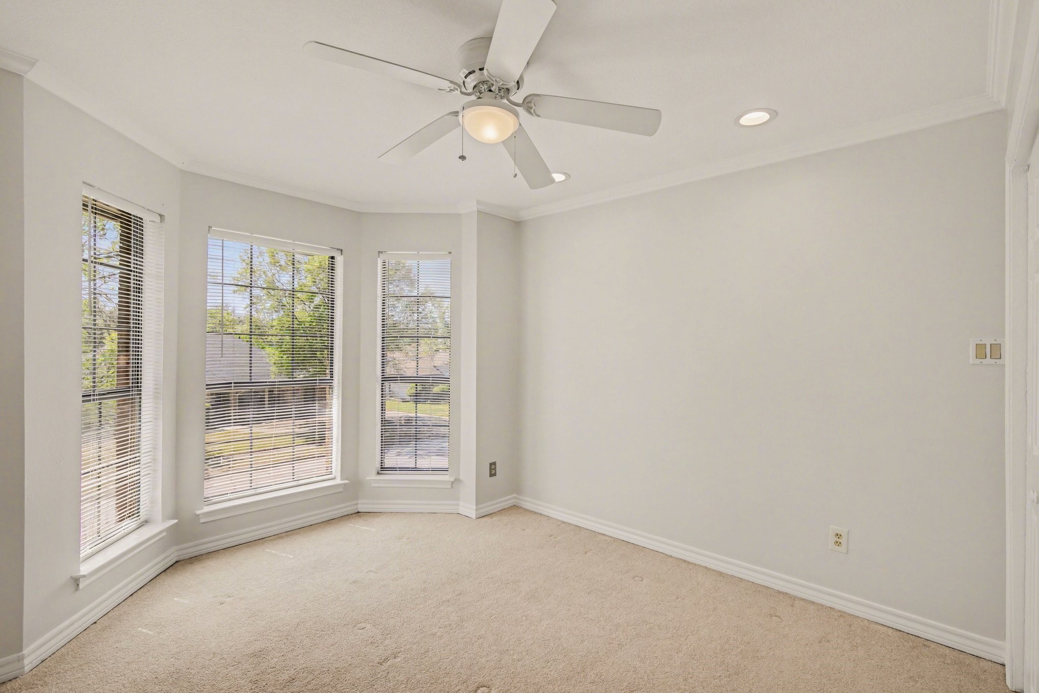 2428 Stonegate Drive N Bedford TX 76021