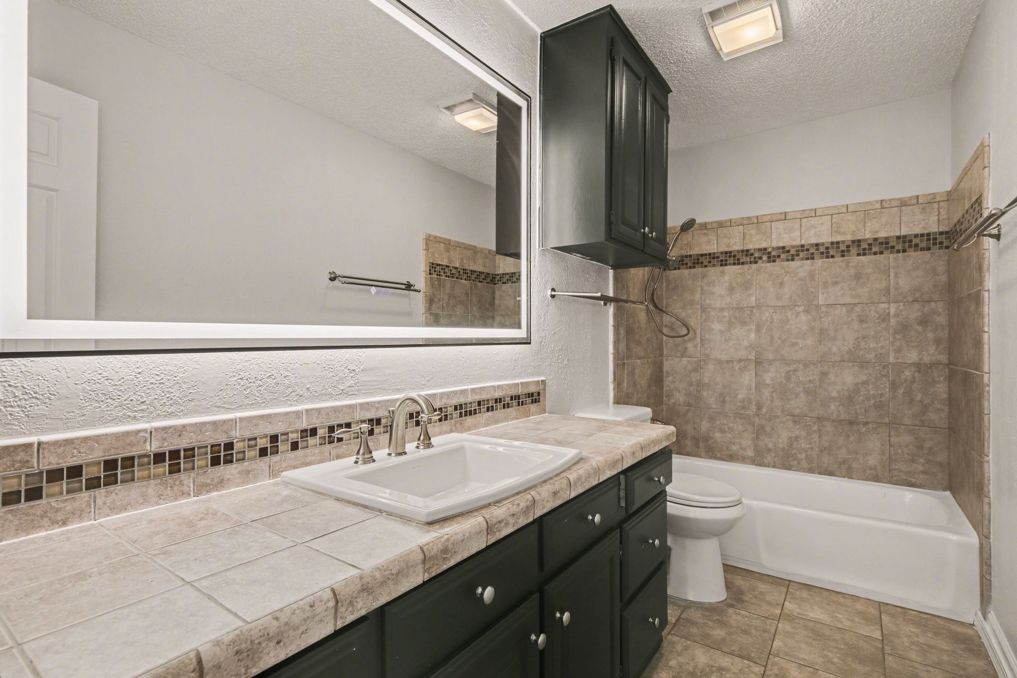 2428 Stonegate Drive N Bedford TX 76021