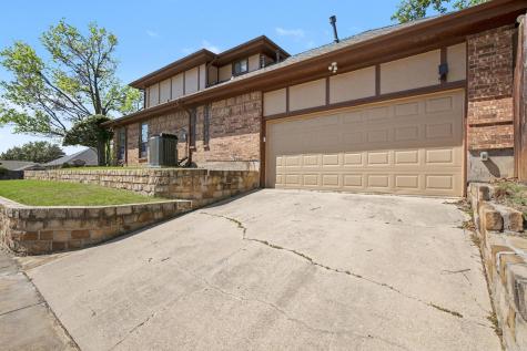 2428 Stonegate Drive N Bedford TX 76021