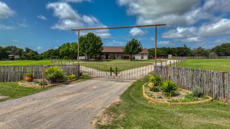 3530 Bartallen Lane Weatherford TX 76088