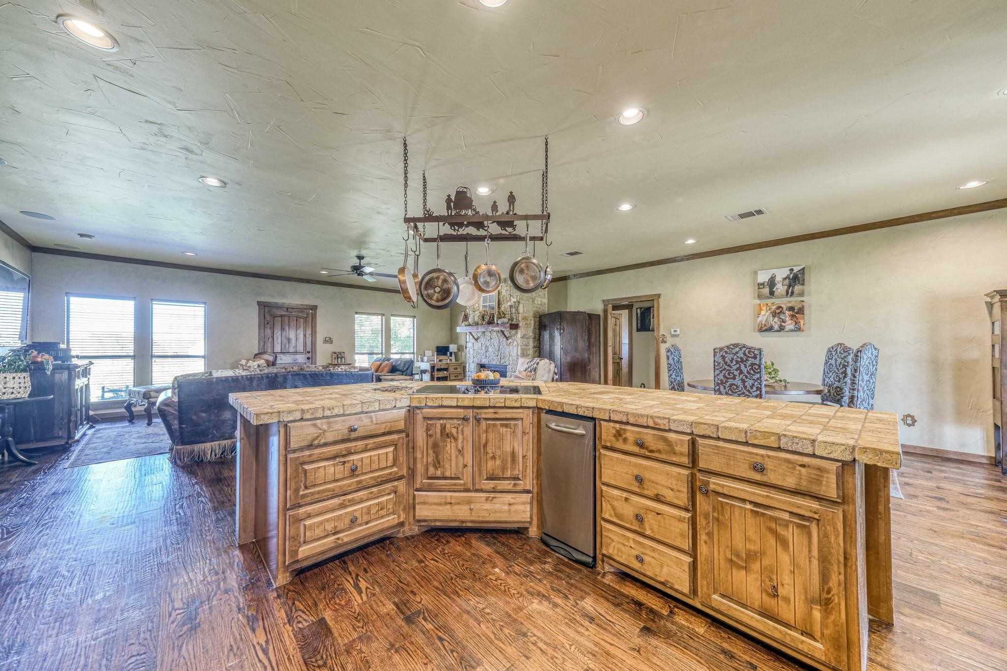 3530 Bartallen Lane Weatherford TX 76088