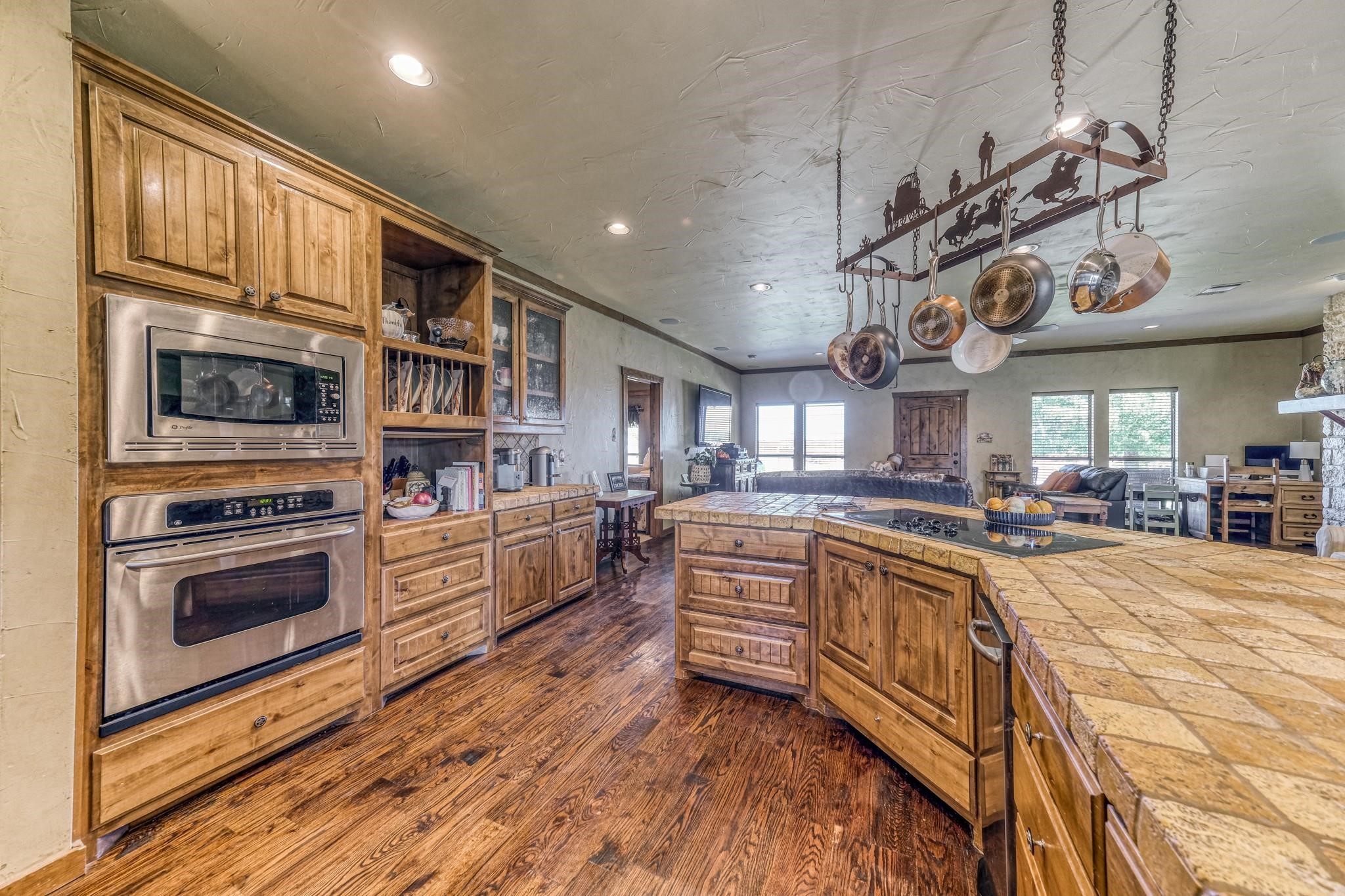 3530 Bartallen Lane Weatherford TX 76088