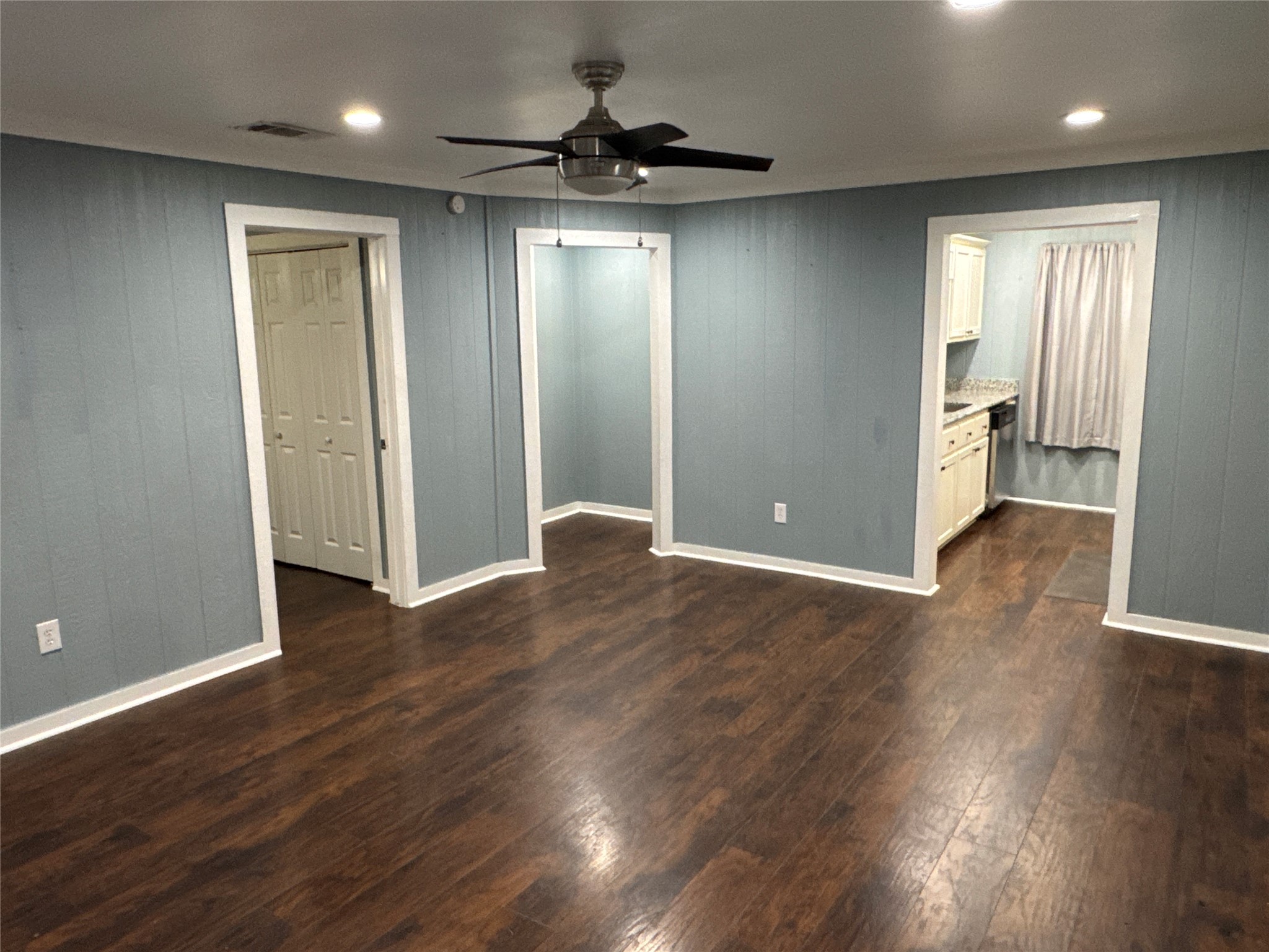 511 W Redwood Campbell TX 75422