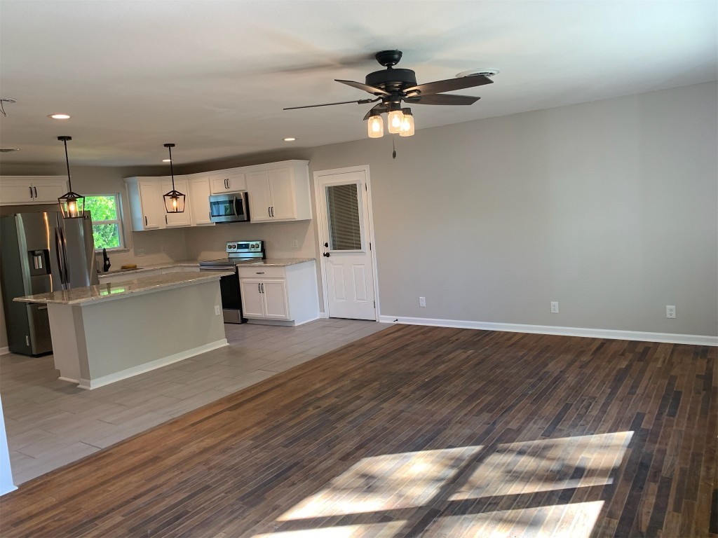 108 S Dugan Street Bells TX 75414