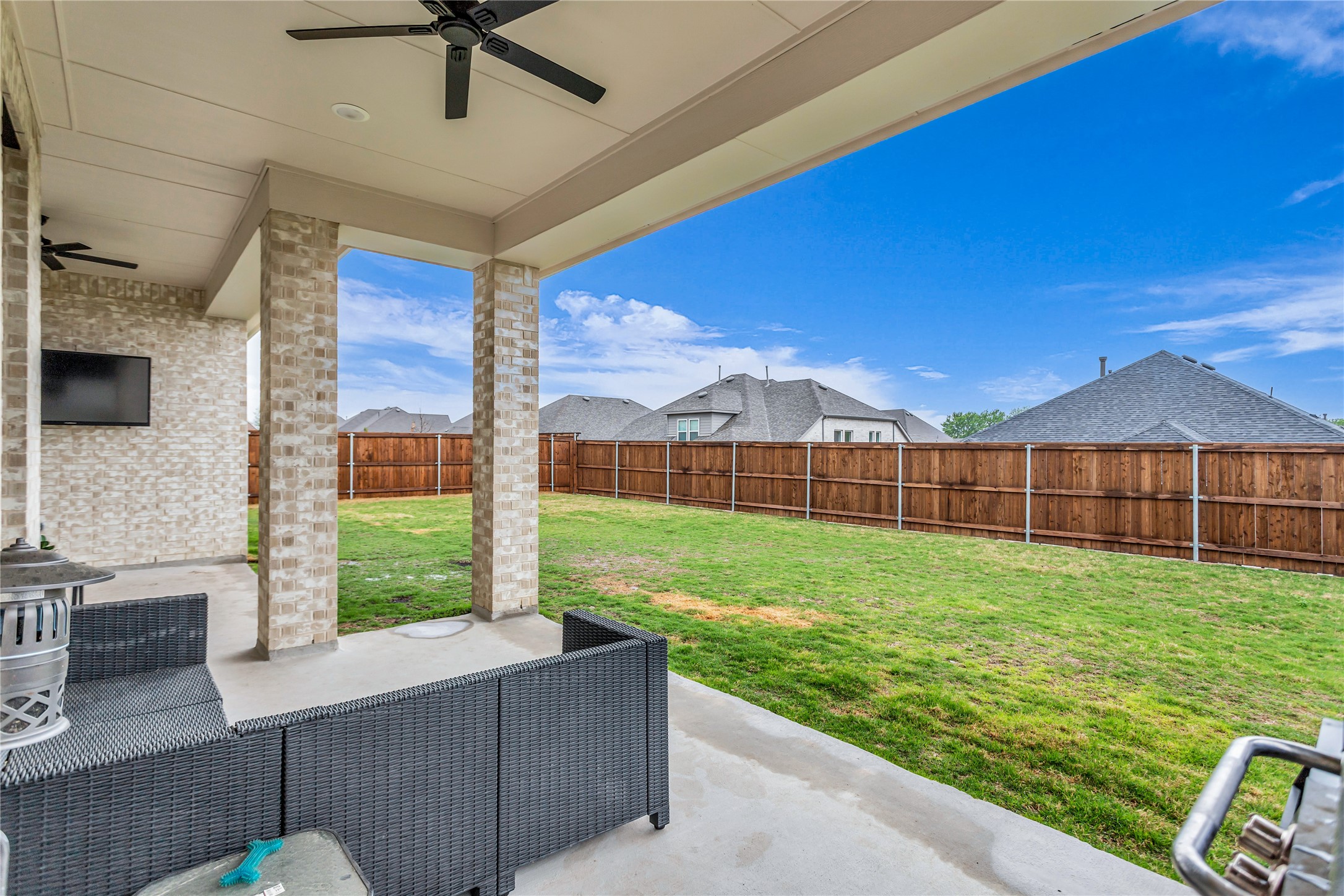 1723 Holly Oak Way Fate TX 75087