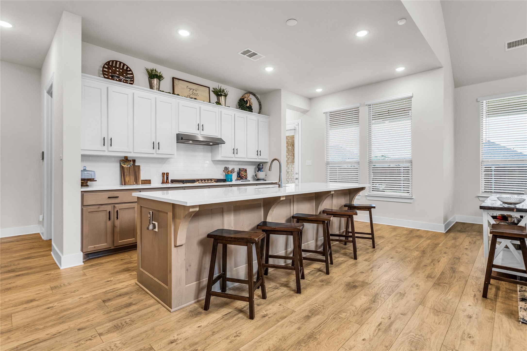 1723 Holly Oak Way Fate TX 75087