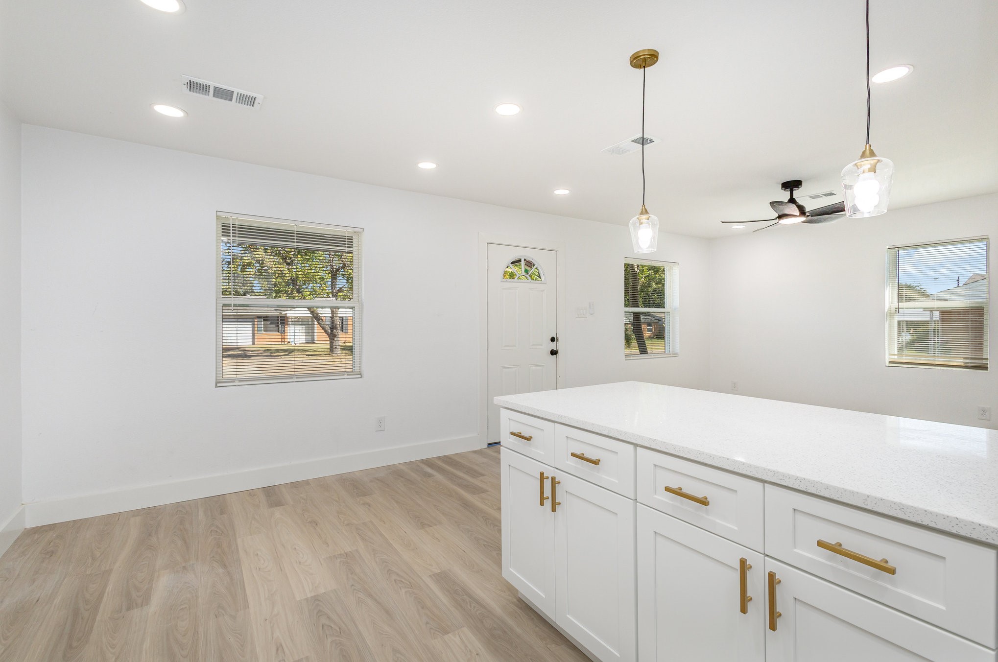 2730 San Diego Drive Dallas TX 75228