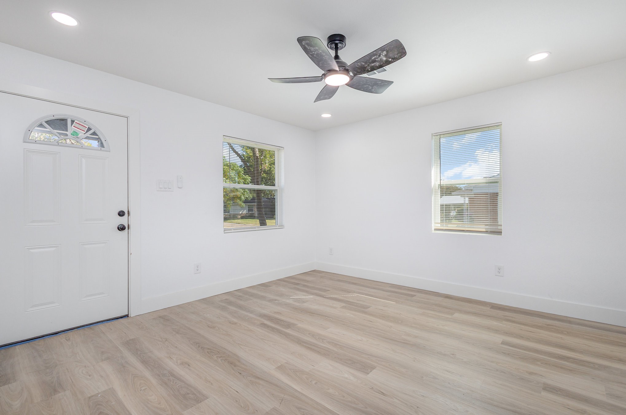 2730 San Diego Drive Dallas TX 75228