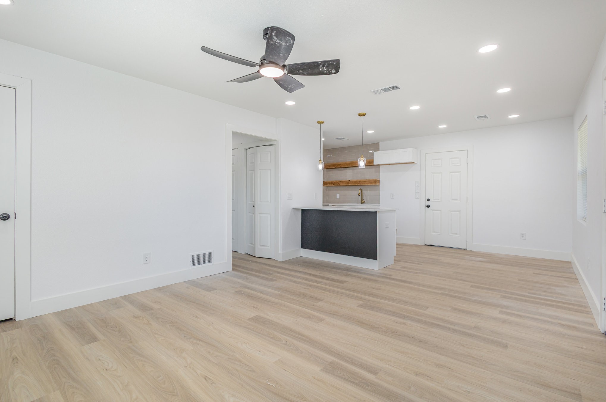 2730 San Diego Drive Dallas TX 75228