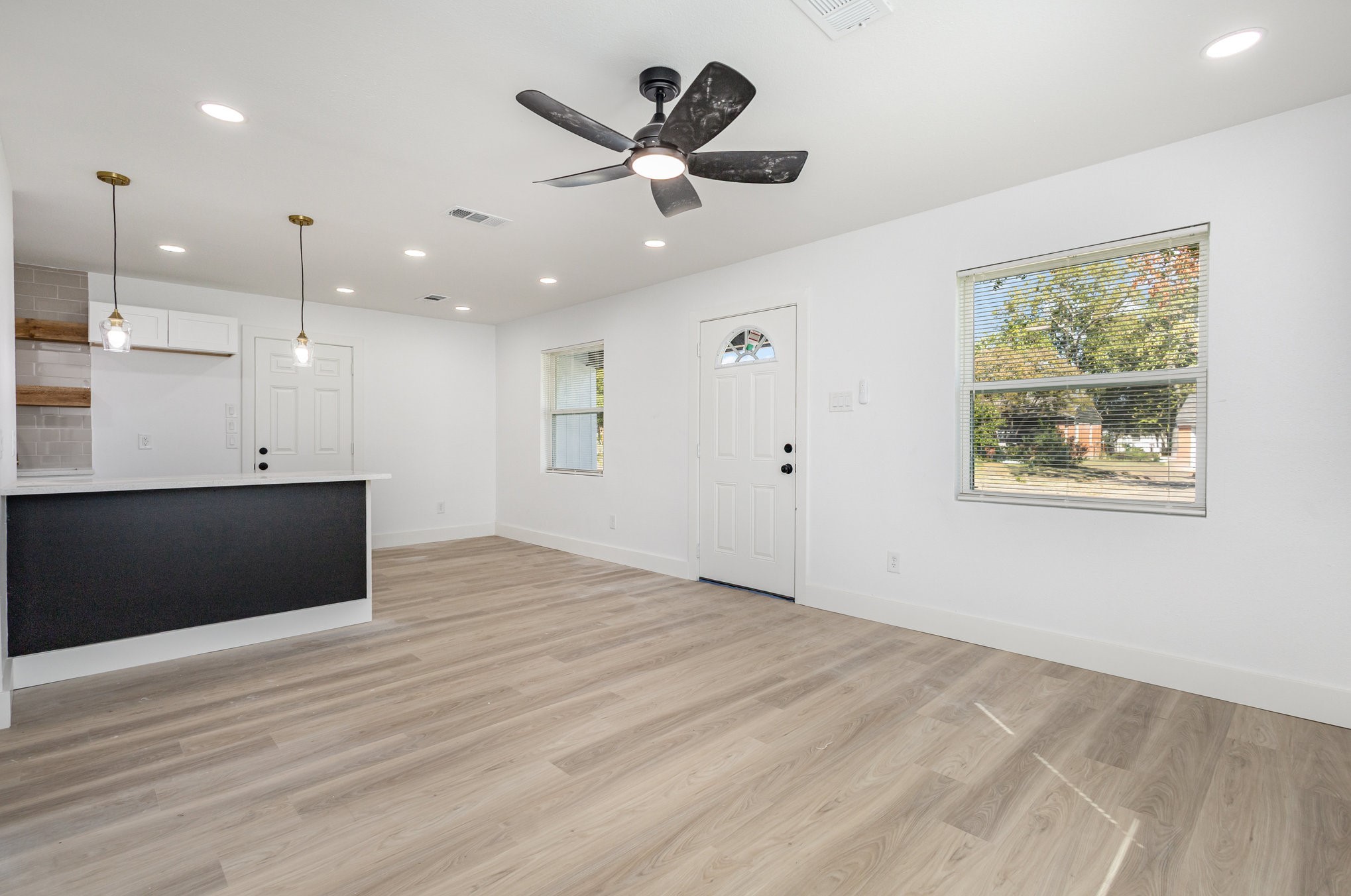 2730 San Diego Drive Dallas TX 75228