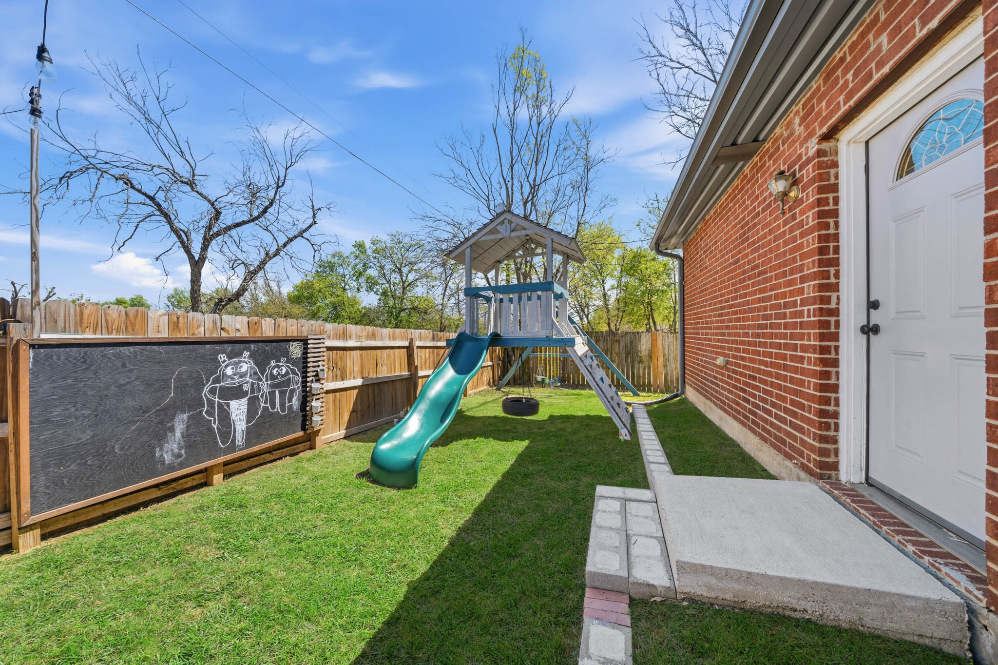 2300 Gurley Avenue Waco TX 76706