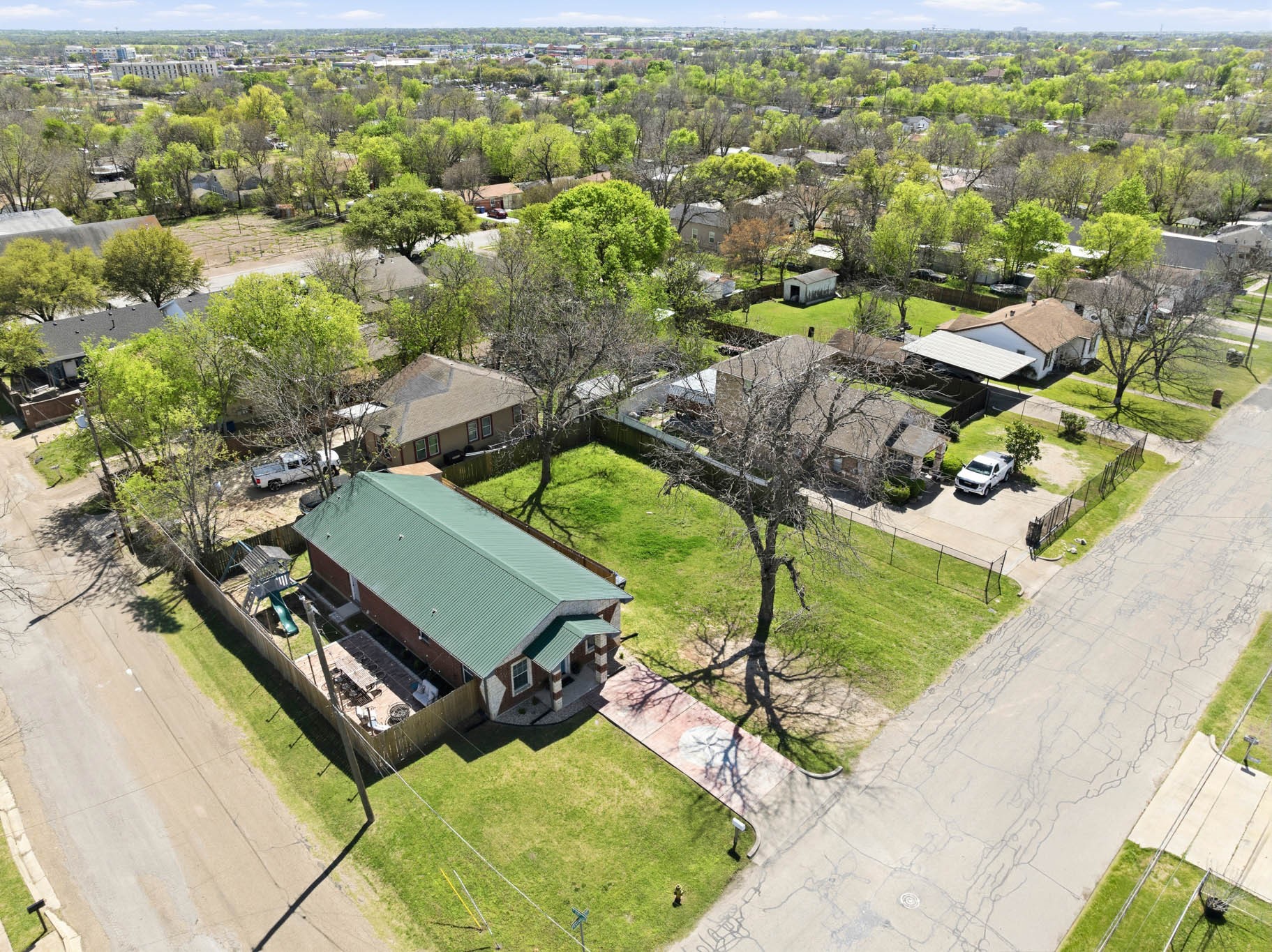 2300 Gurley Avenue Waco TX 76706