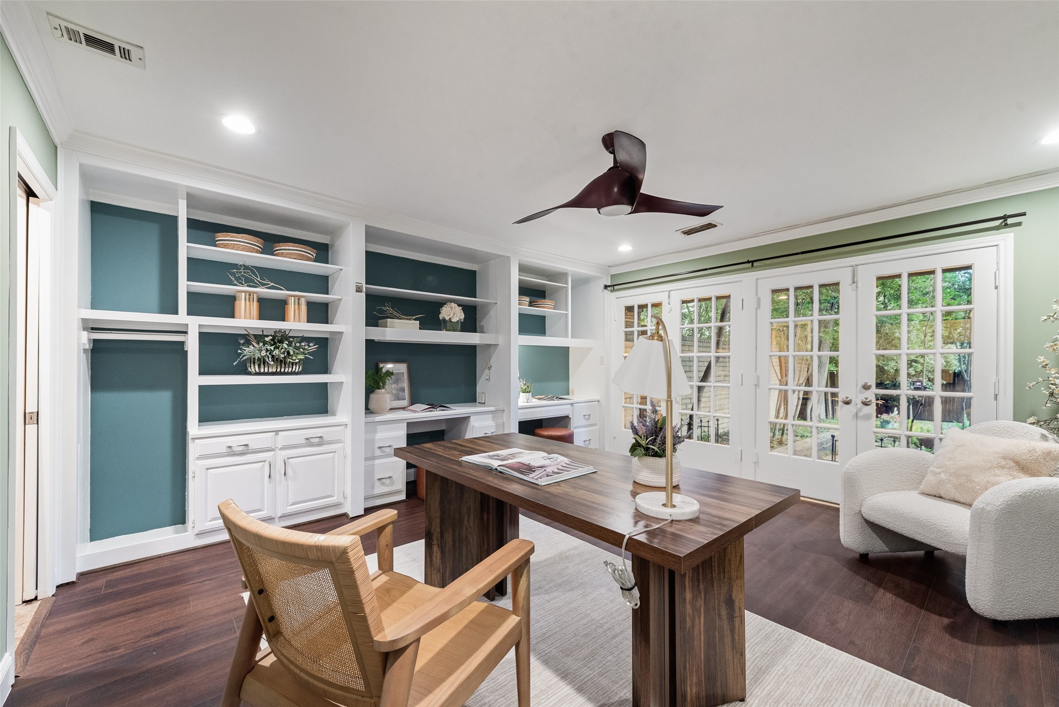 435 W Northgate Drive Irving TX 75062