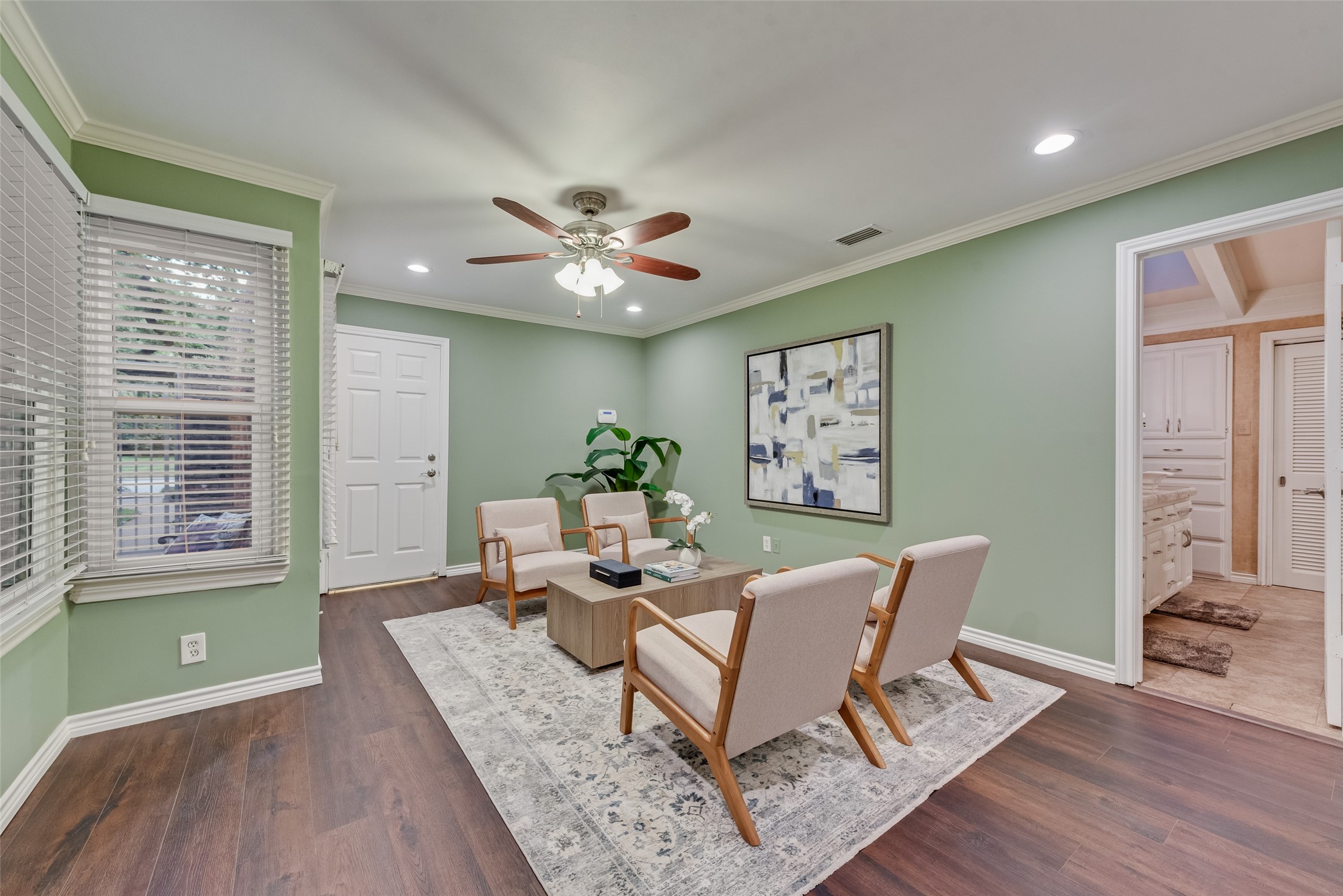 435 W Northgate Drive Irving TX 75062