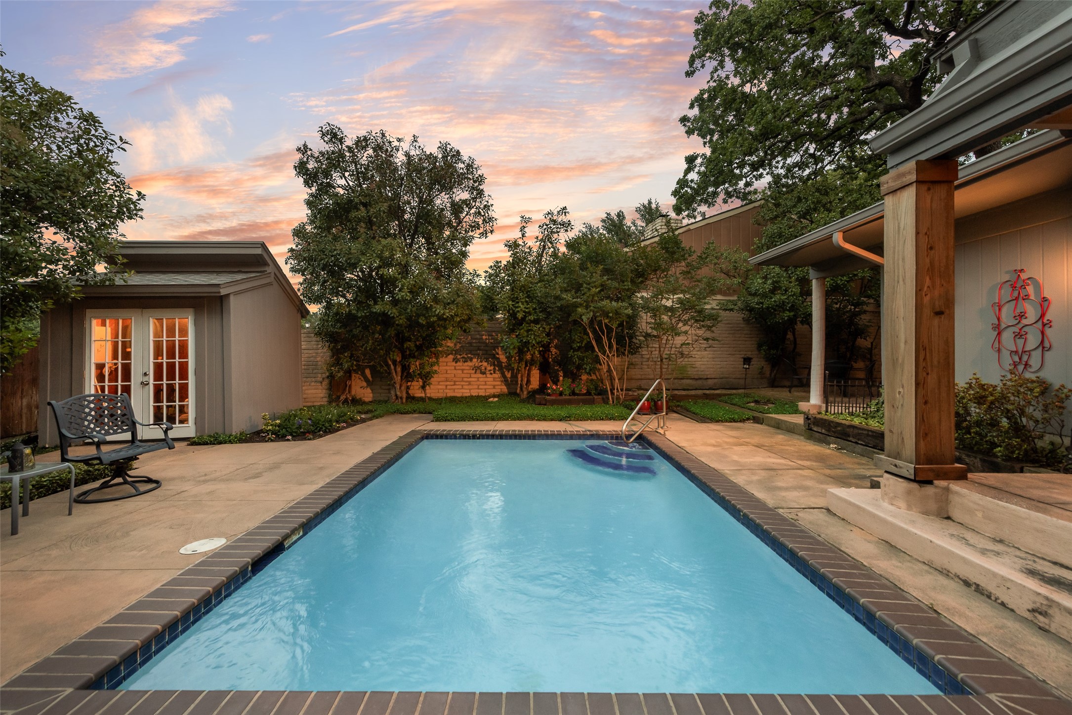 435 W Northgate Drive Irving TX 75062