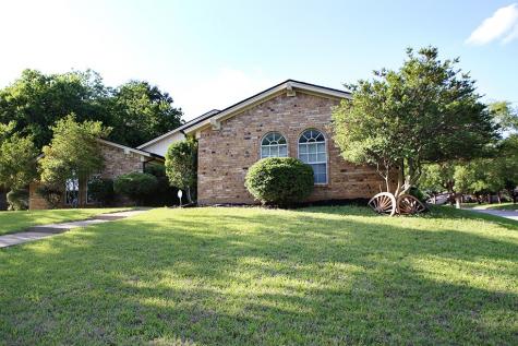 5825 N Hills Drive North Richland Hills TX 76117