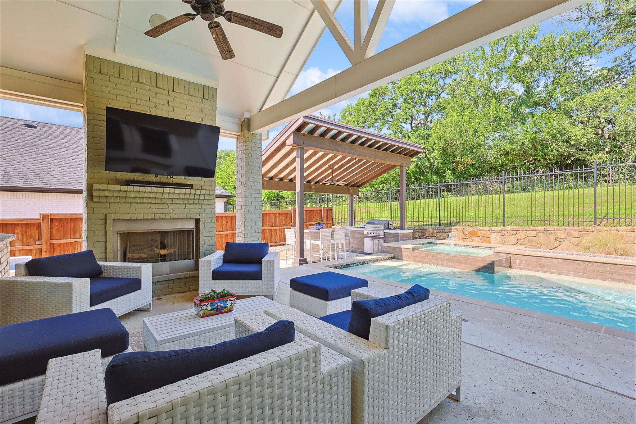 819 Big Sky Way Argyle TX 76226