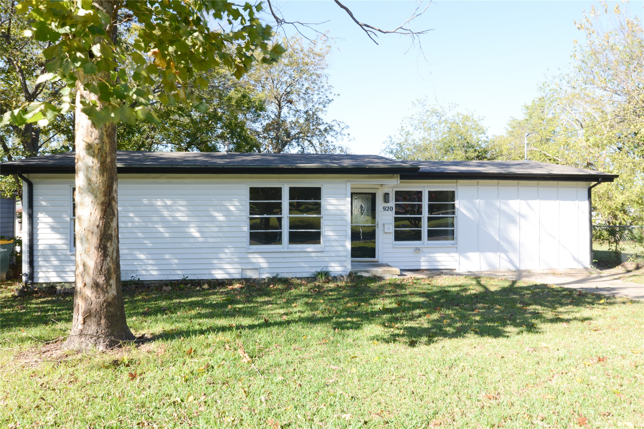 920 S Austin Street Sherman TX 75090