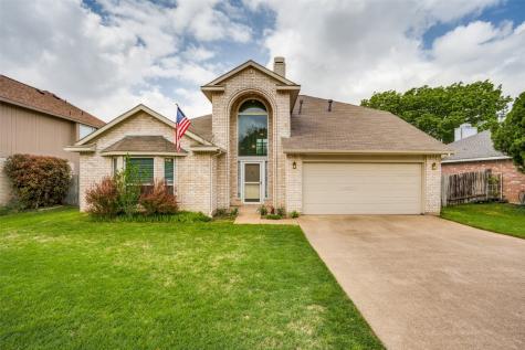 4305 Fairmont Drive Grand Prairie TX 75052