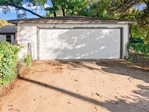 1425 Oakhill Drive Plano TX 75075