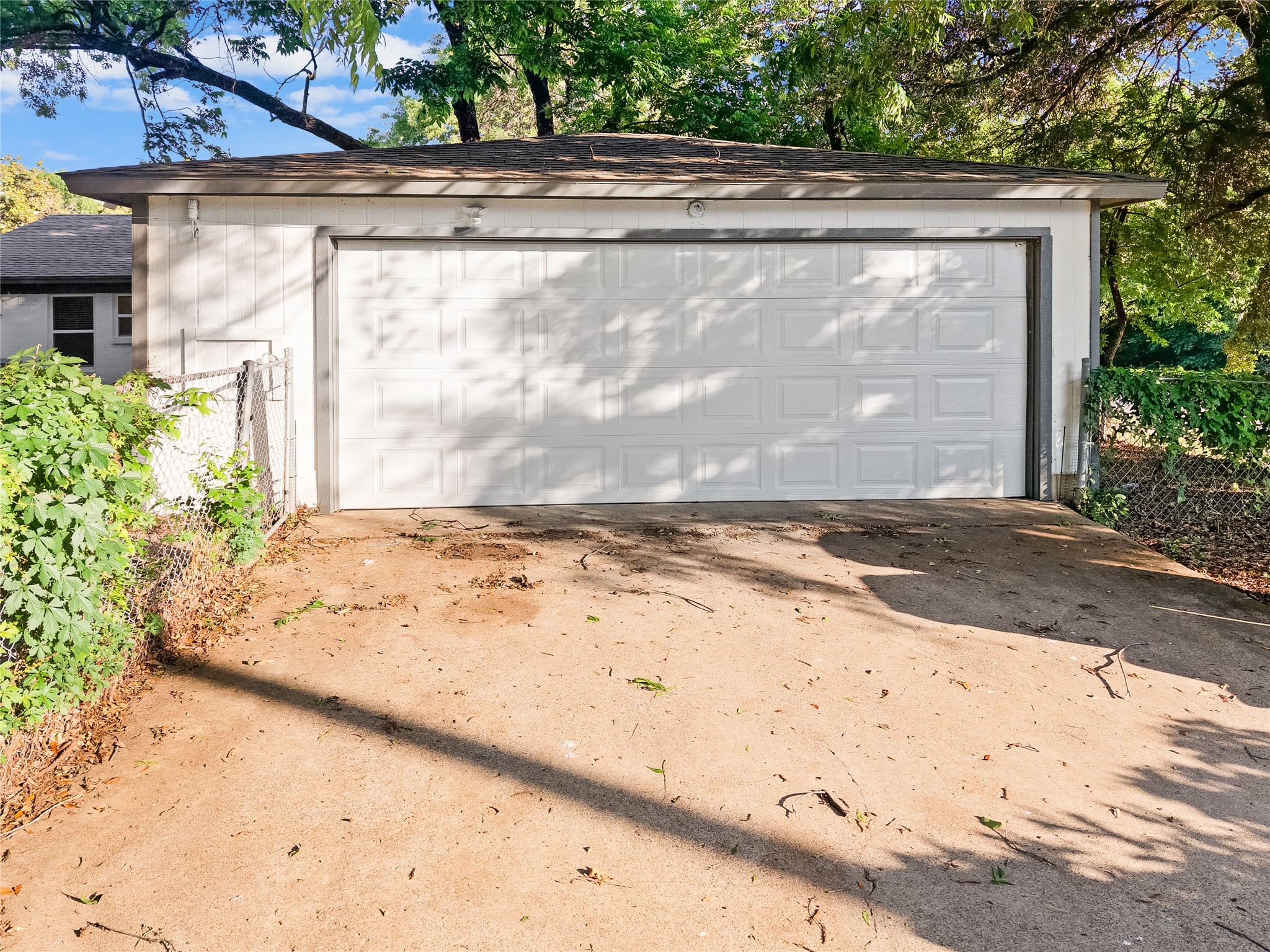 1425 Oakhill Drive Plano TX 75075