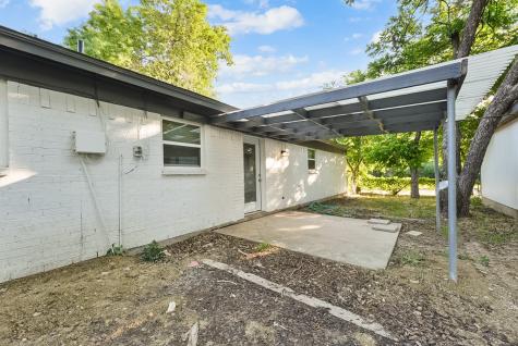 1425 Oakhill Drive Plano TX 75075