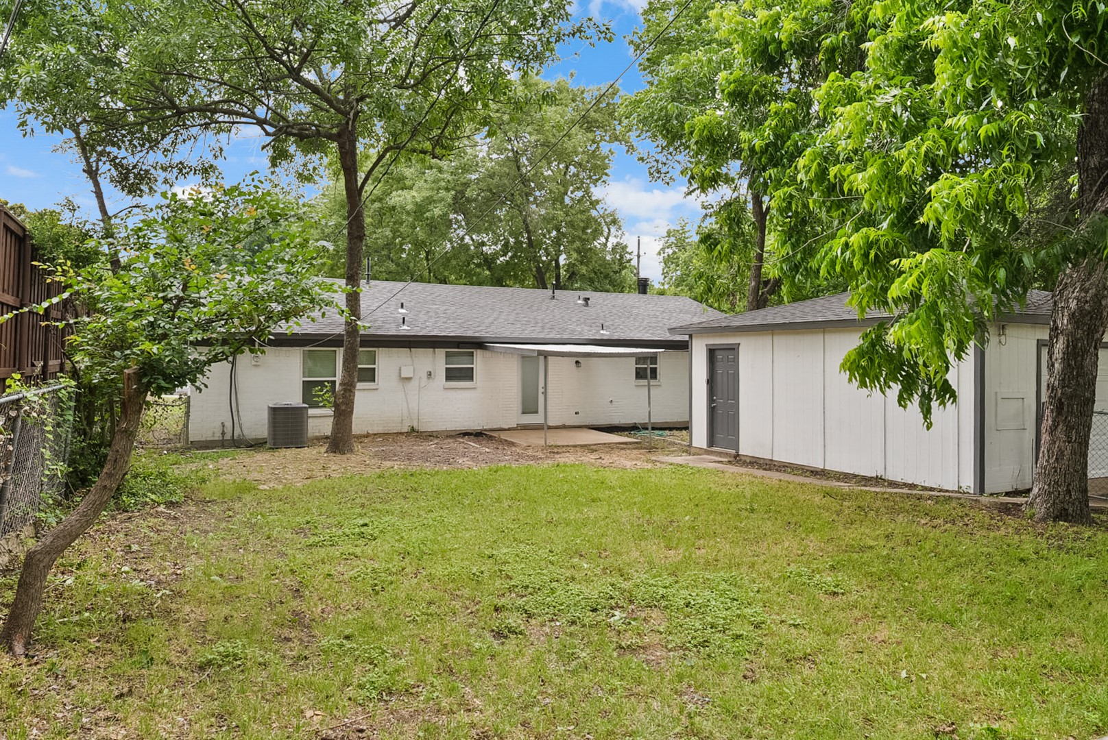 1425 Oakhill Drive Plano TX 75075