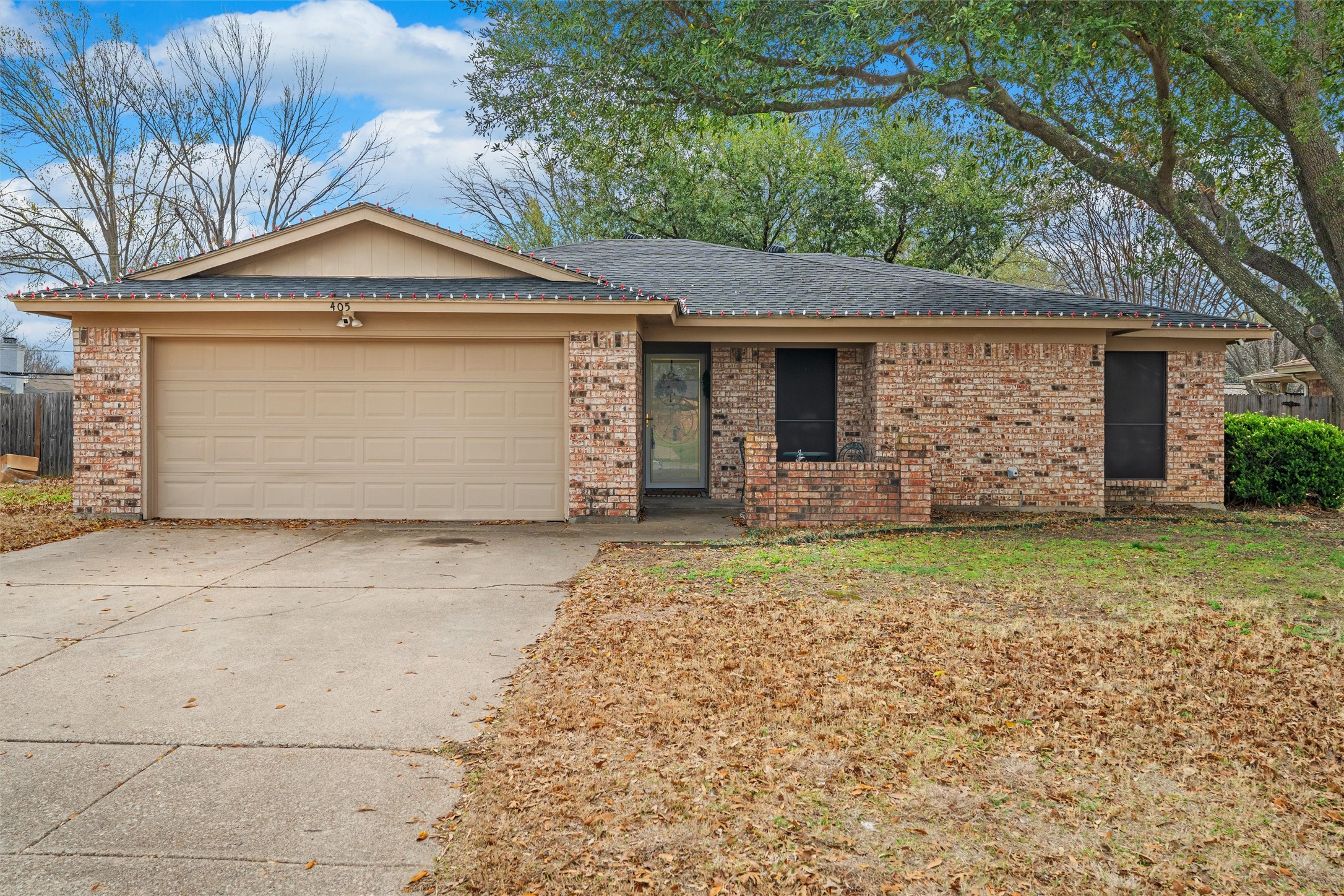 405 SW Rand Drive Burleson TX 76028