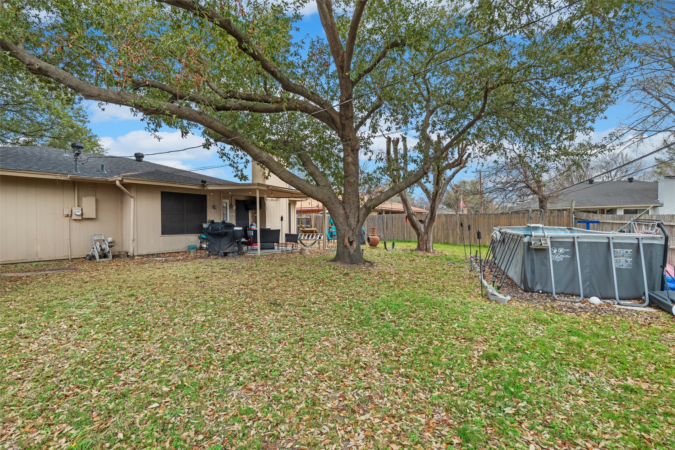 405 SW Rand Drive Burleson TX 76028