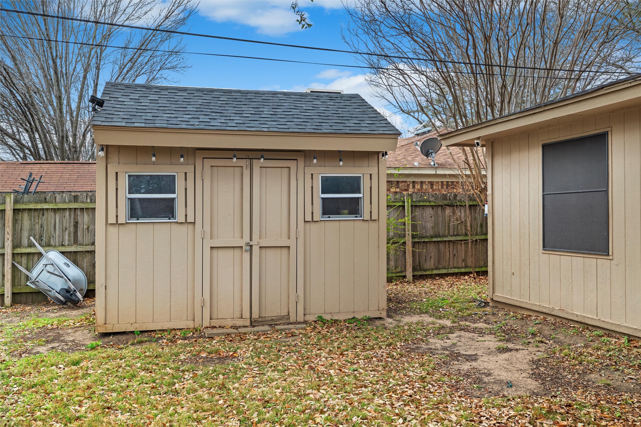 405 SW Rand Drive Burleson TX 76028