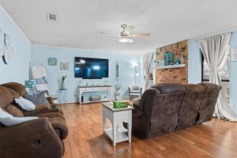 405 SW Rand Drive Burleson TX 76028