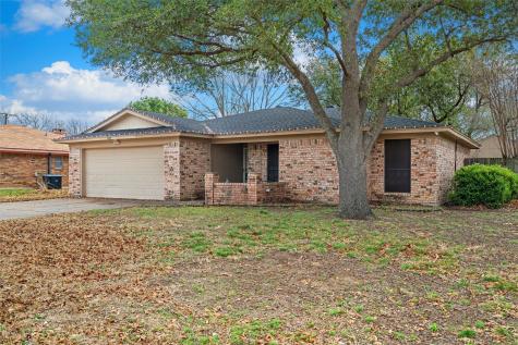 405 SW Rand Drive Burleson TX 76028