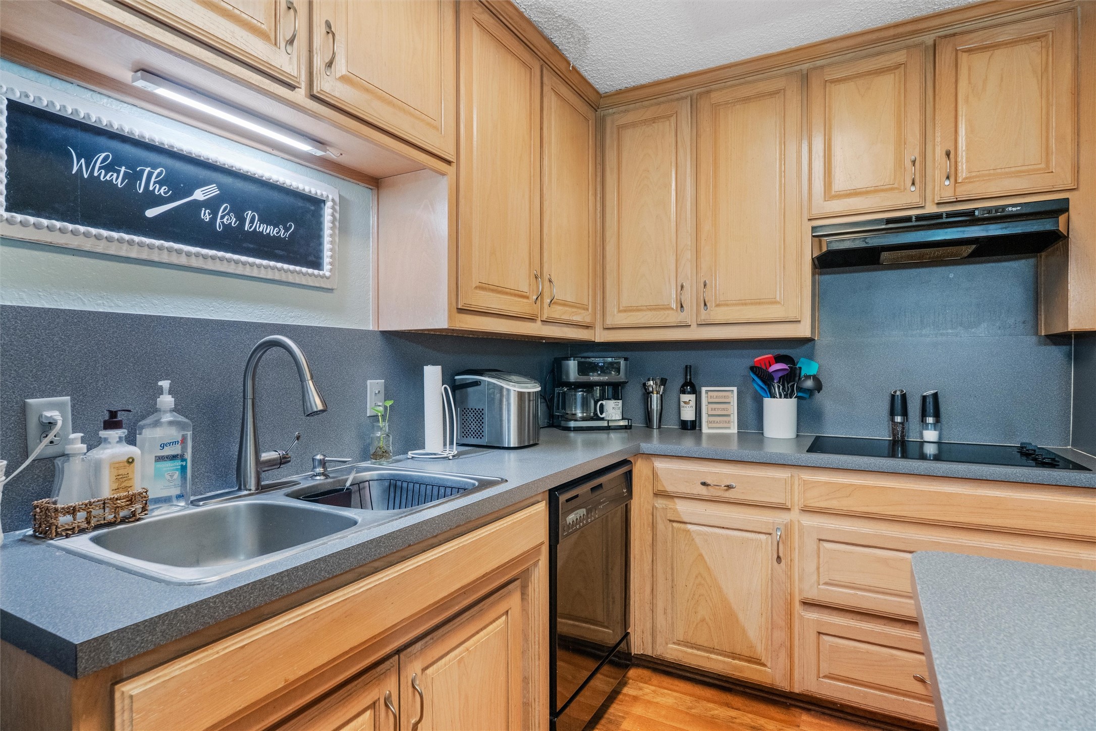 405 SW Rand Drive Burleson TX 76028