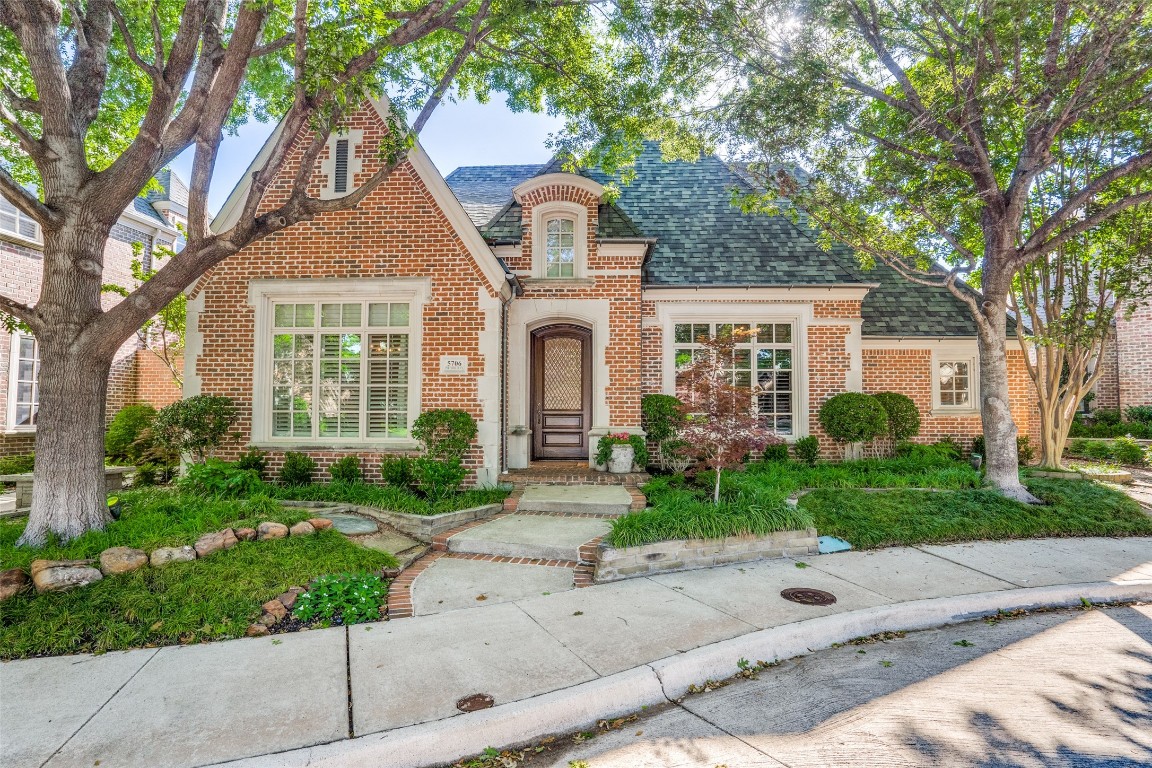 5706 Portsmouth Lane Dallas TX 75252