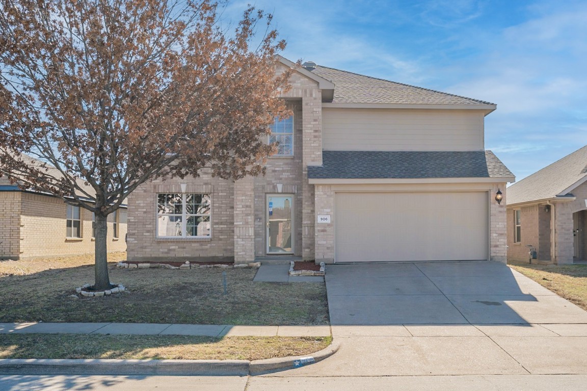 906 Simi Drive Arlington TX 76001