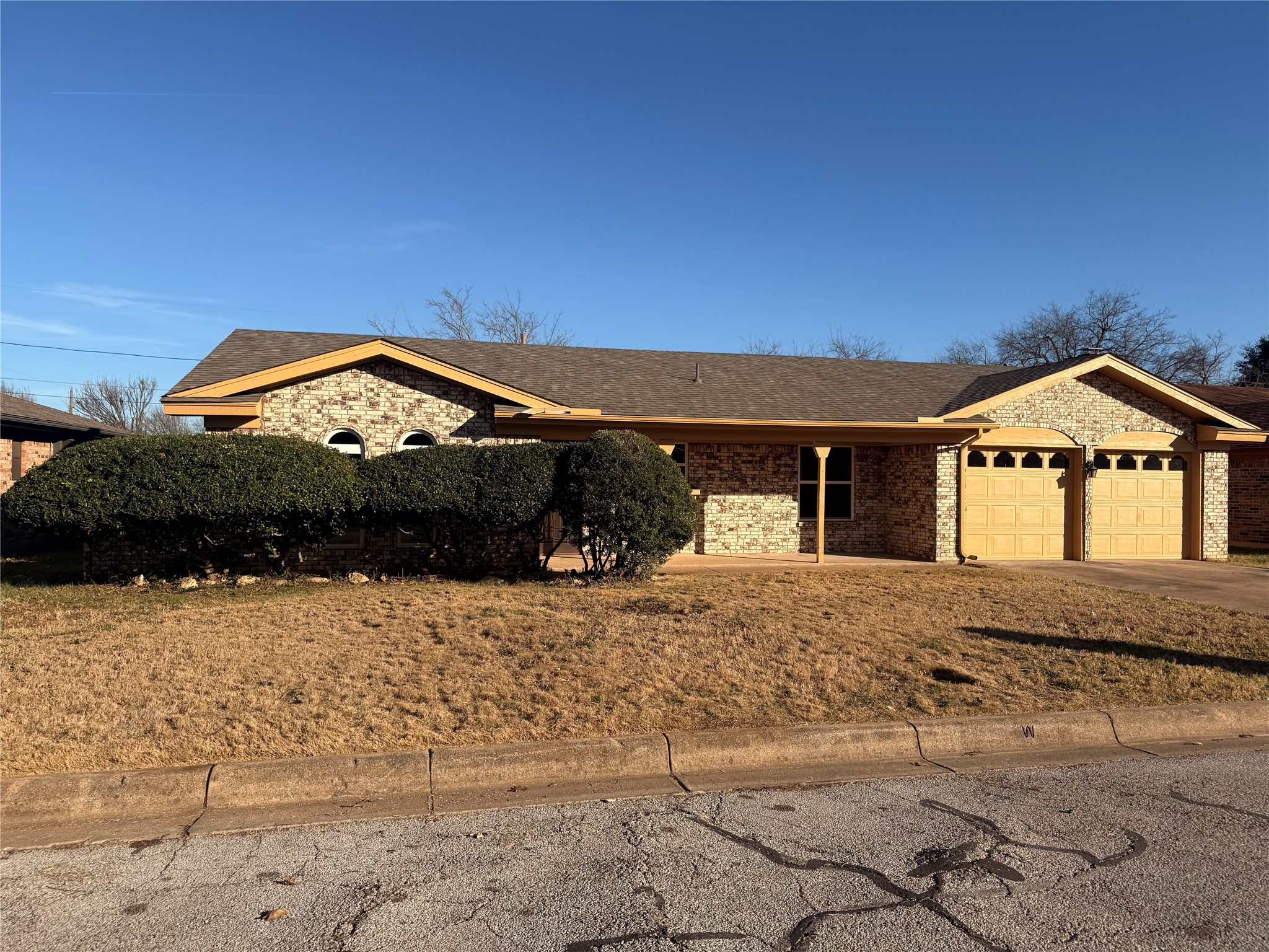 7605 Pinehurst Drive W Fort Worth TX 76134