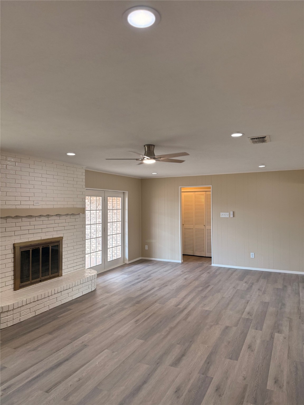 7605 Pinehurst Drive W Fort Worth TX 76134