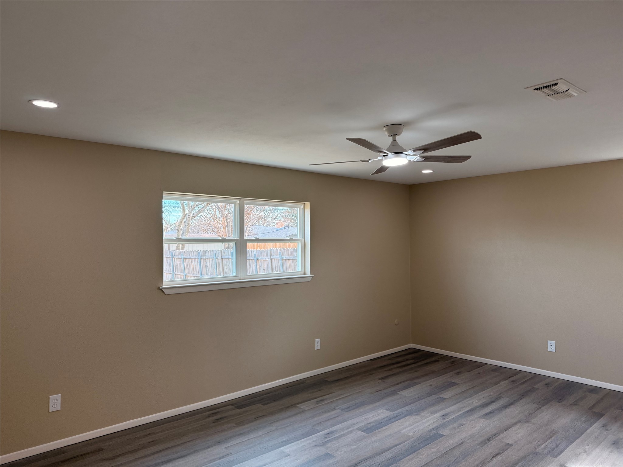 7605 Pinehurst Drive W Fort Worth TX 76134