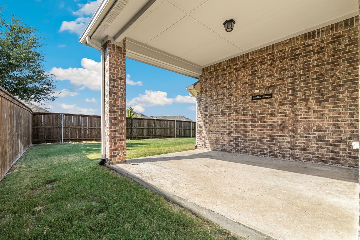 2006 Cutter Crossing Place Wylie TX 75098