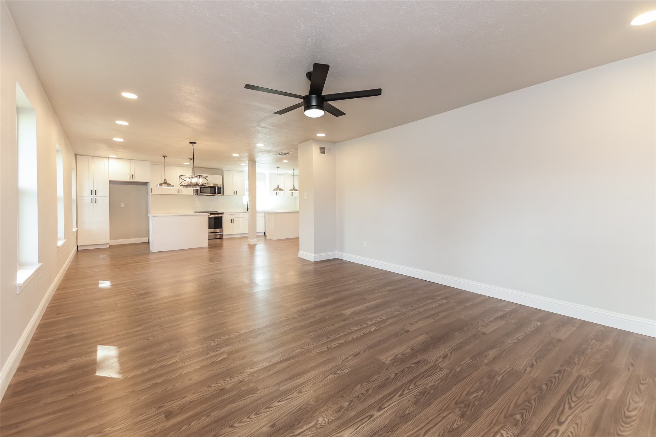 3115 Ponder Drive Dallas TX 75229