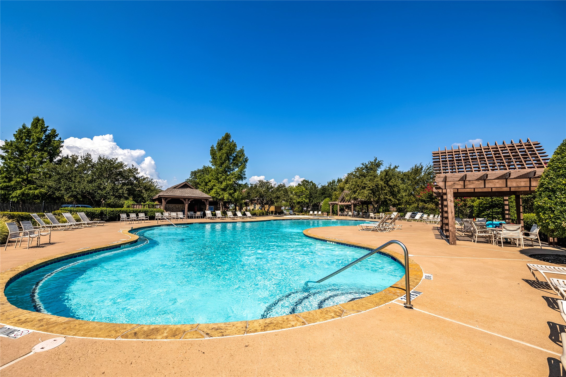 7610 Graystone Drive Sachse TX 75048