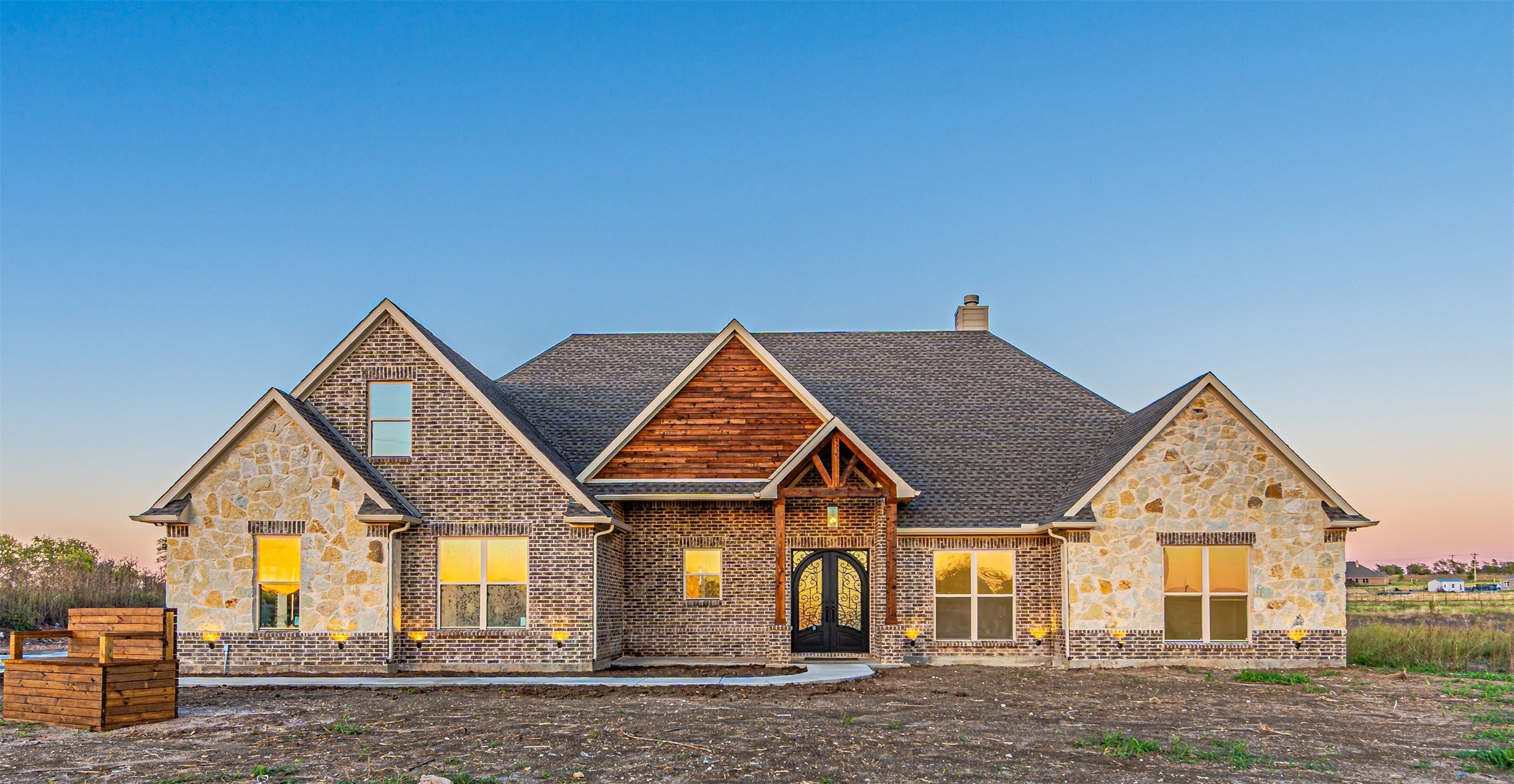 1950 County Road 2513 Decatur TX 76234