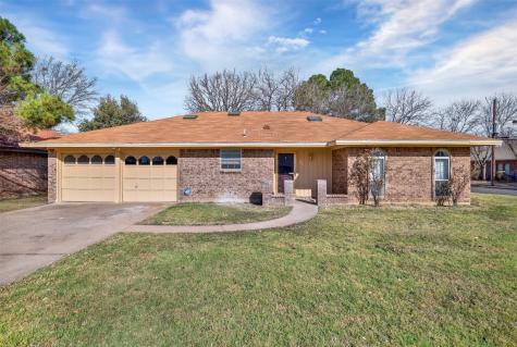 1301 Paisley Drive Arlington TX 76015